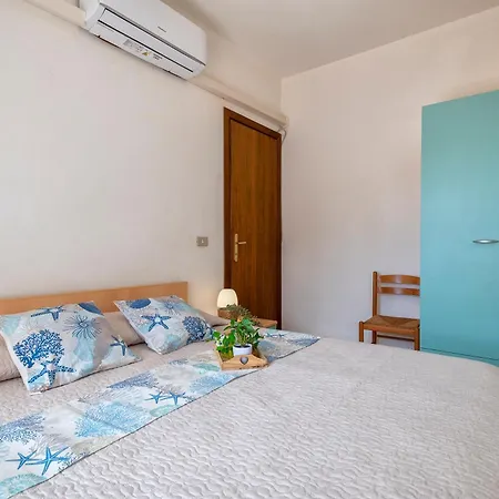 Longa Isola Rossa (Sassari)